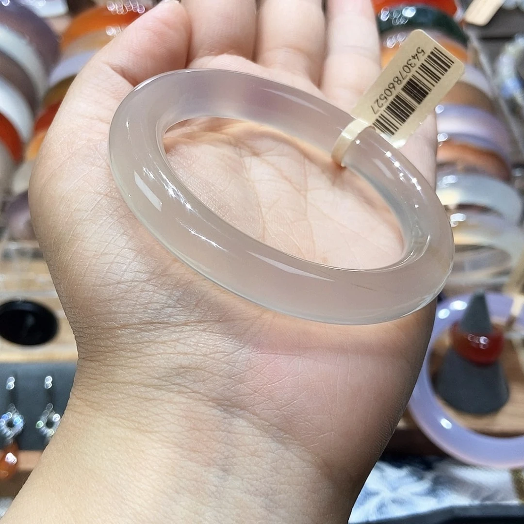 ****g玛瑙/玉髓手镯未镶嵌