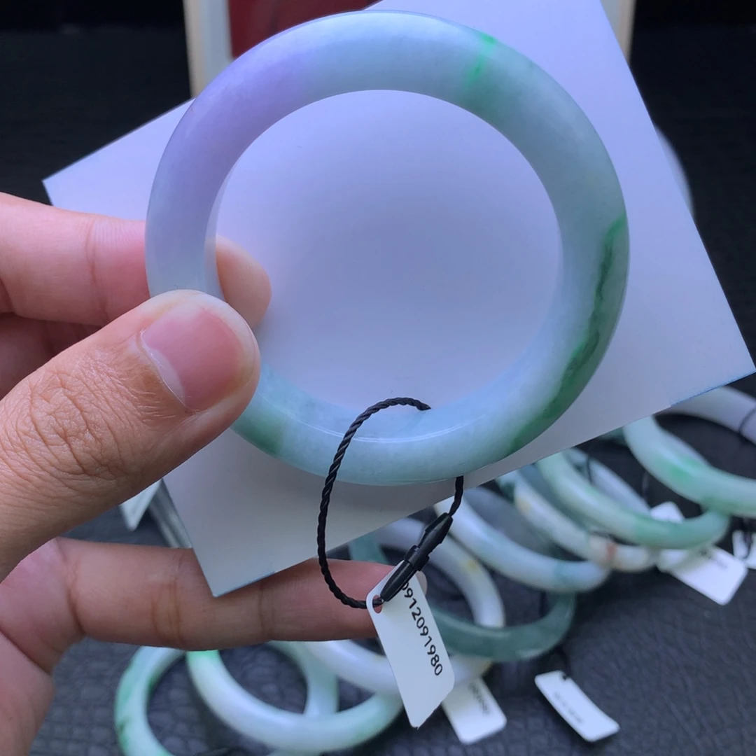 未镶嵌手镯翡翠成品