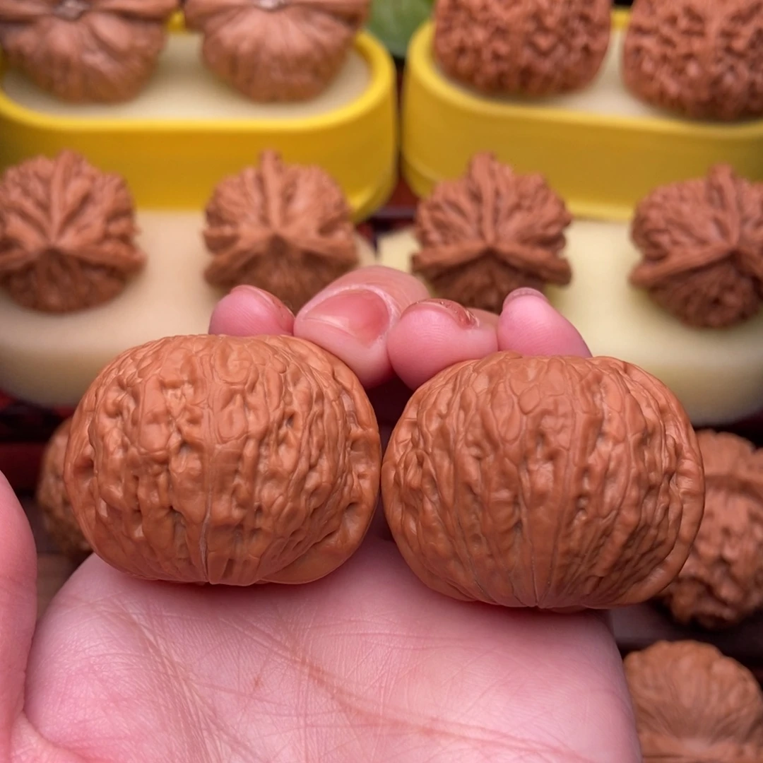 韵***车文玩核桃把件精品铁锤妹妹38