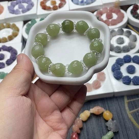 石英质玉（非洲翠）合金手串