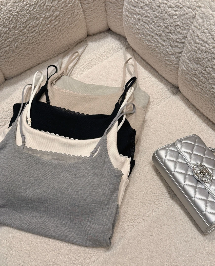 【芝士Cheese】自留美背 吊带女士防走光蕾丝花边透自带胸垫美背