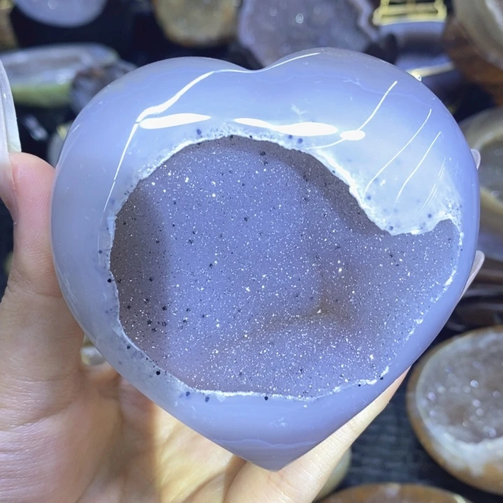 未镶嵌珠宝半成品紫晶蓝软爱心摆件