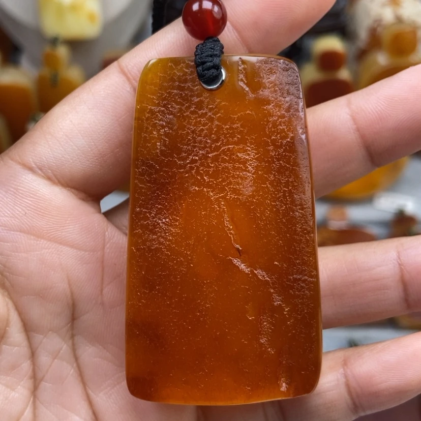 【闪购商品】琥珀颈饰未镶嵌