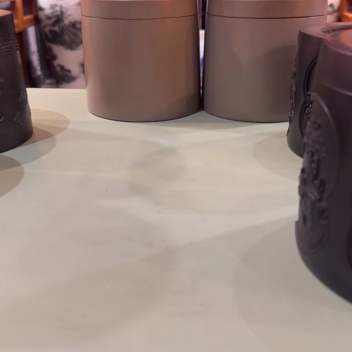 城***光罐子郭郭锡侠蛐蛐罐一对