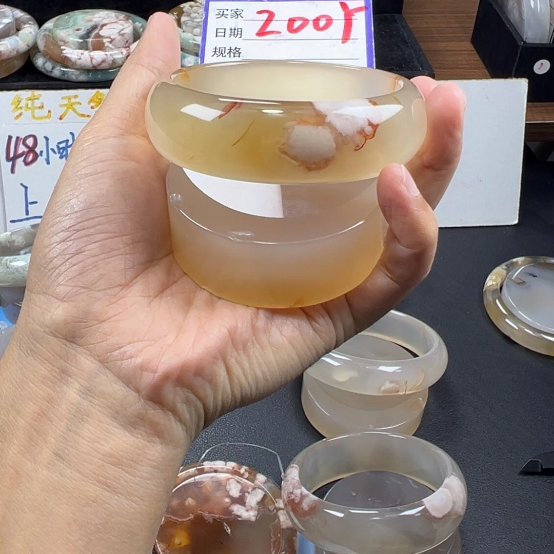 ꧁***꧂石英质玉未镶嵌手镯