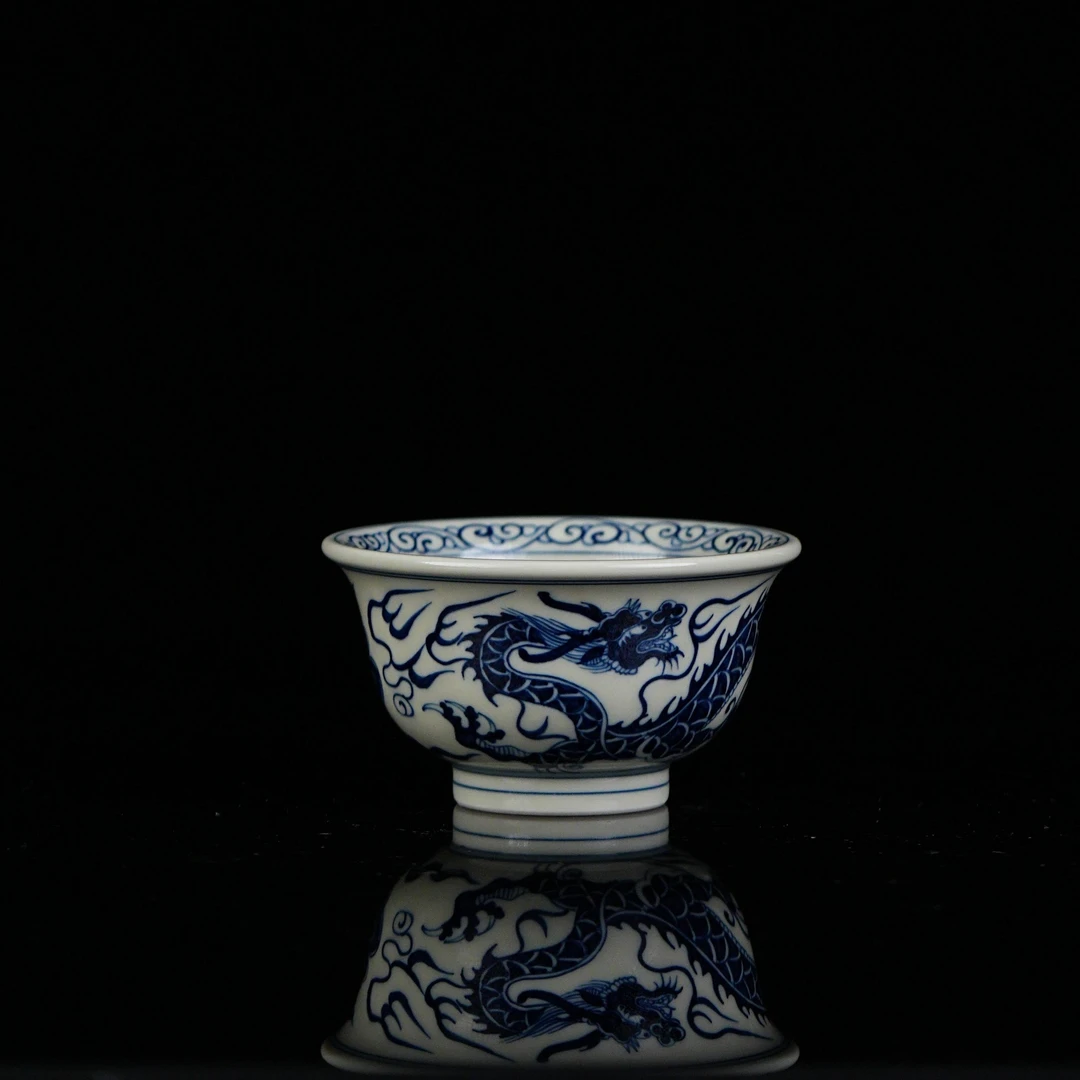 【利贞】2号釉青花满工龙纹压手杯约100cc纯手绘制茶具LQT