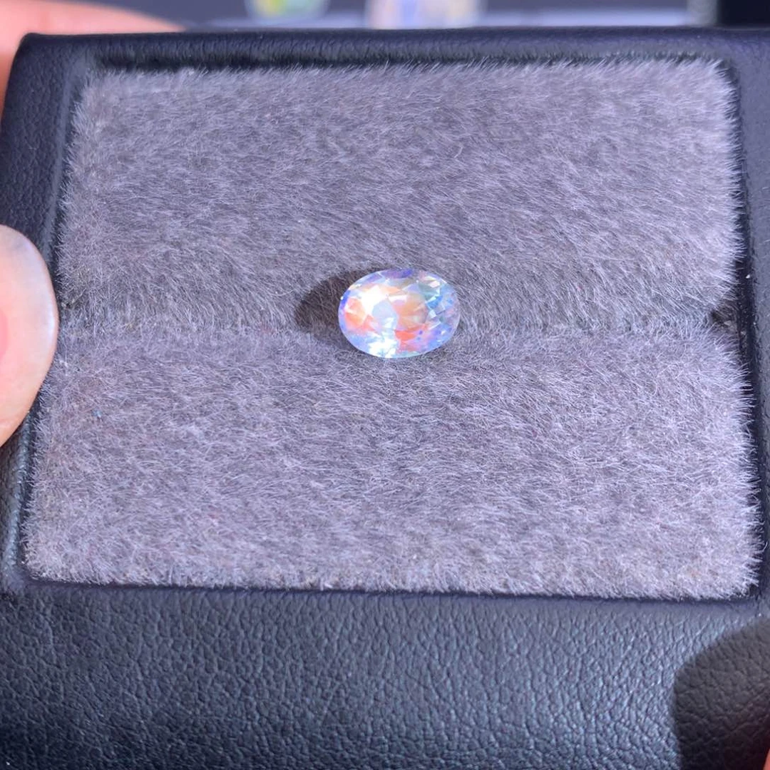 月光石未镶嵌裸石1.4ct