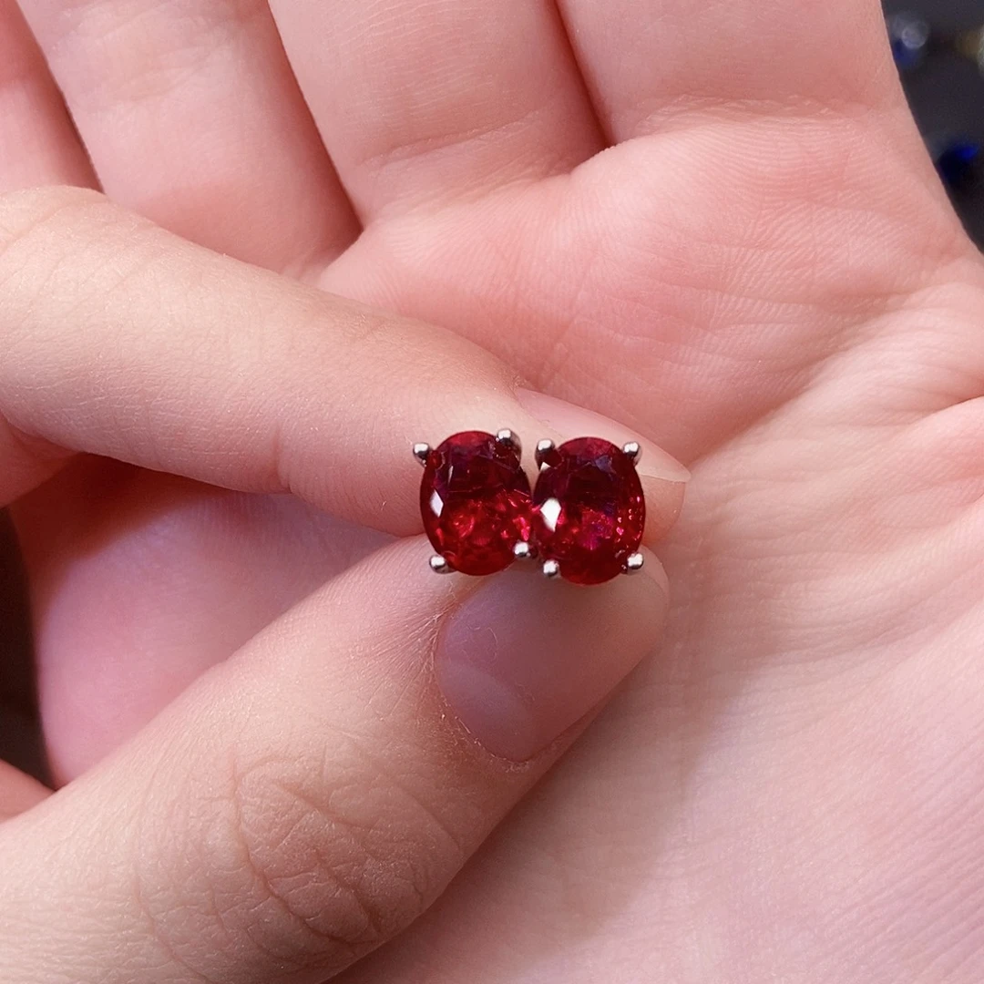 银S925镶嵌耳饰红宝石