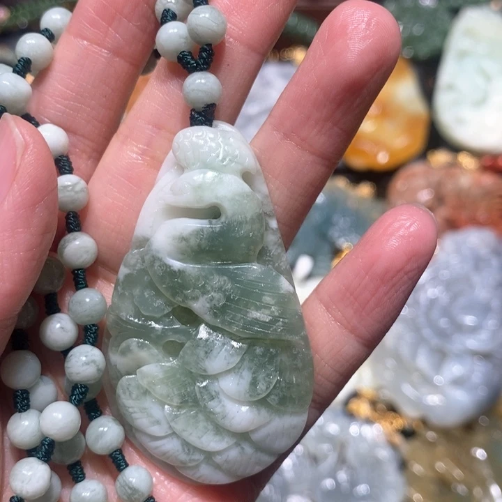 岫玉毛衣链未镶嵌