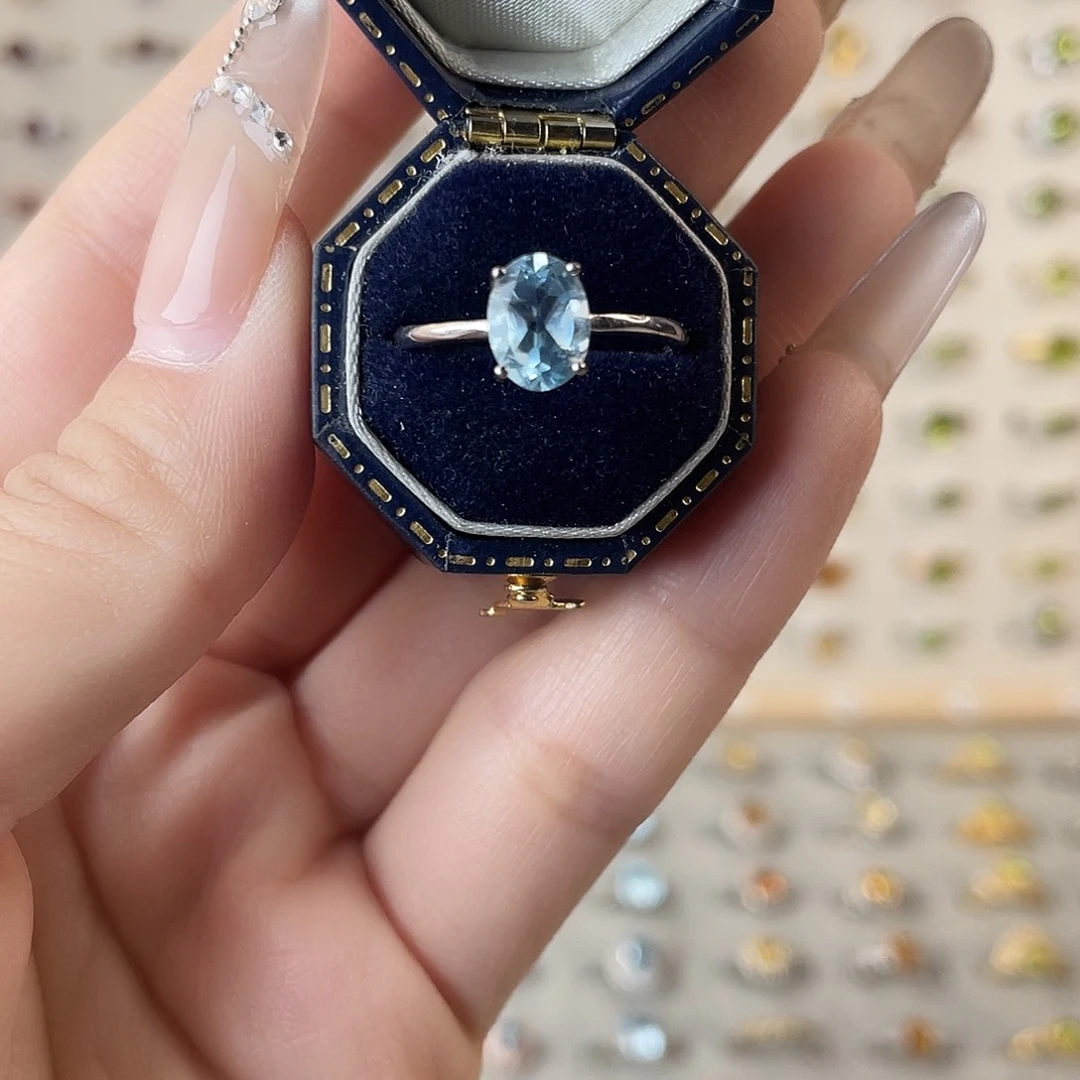 银S925镶嵌托帕石戒指简约款戒指