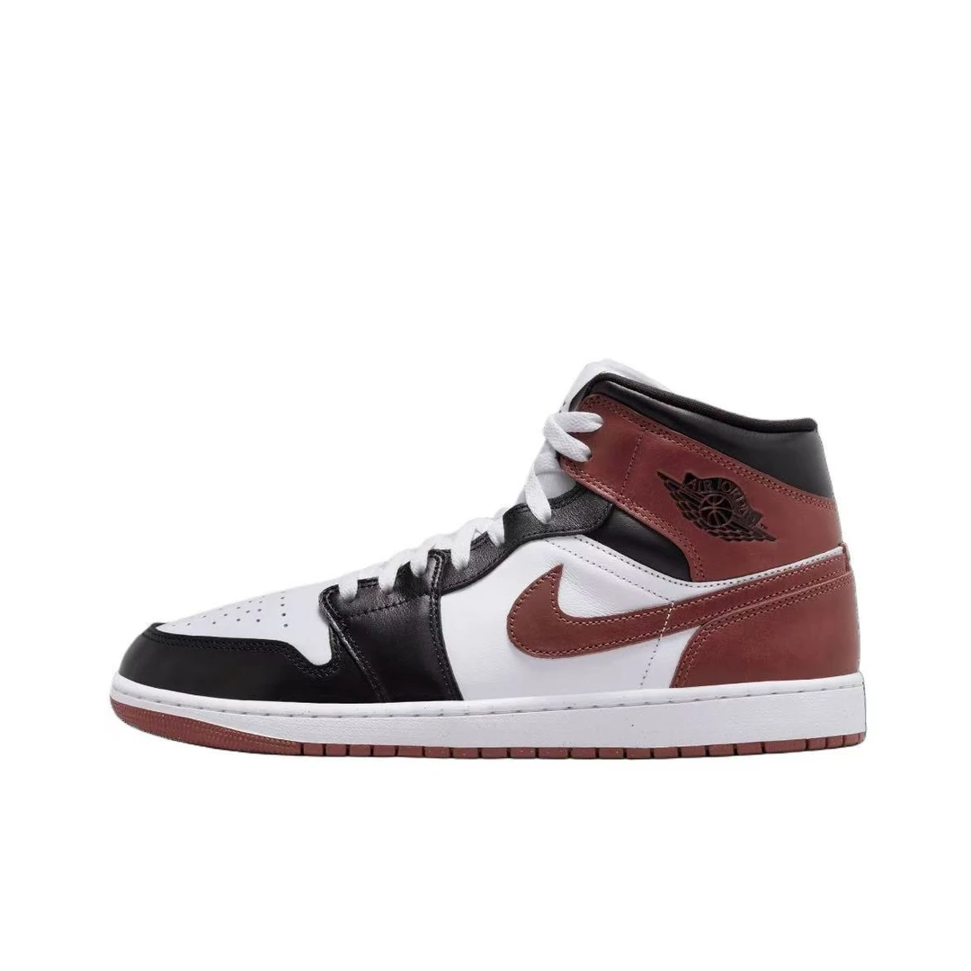 【官方授权】NIKE/耐克AJ1男款新年红运动低帮鞋HF3216102
