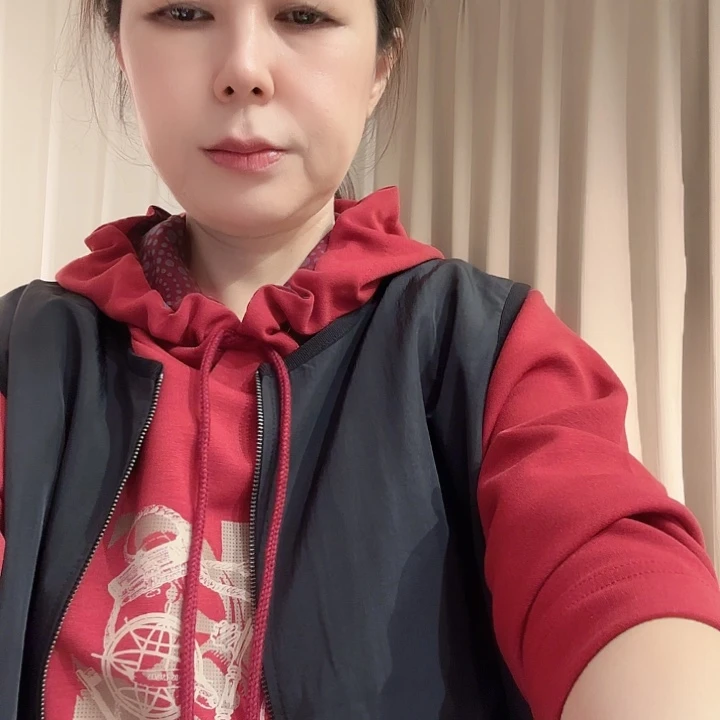 阳***光韩国高端红酒色卫生衣F码