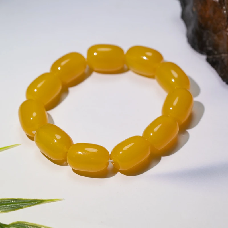 【巴基斯坦】1216cp1 黄玛瑙 随性椭圆形手串17*12mm  多样性发其一