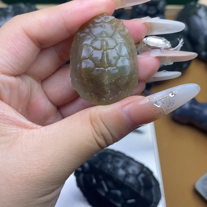 和田玉（糖玉）未镶嵌挂件