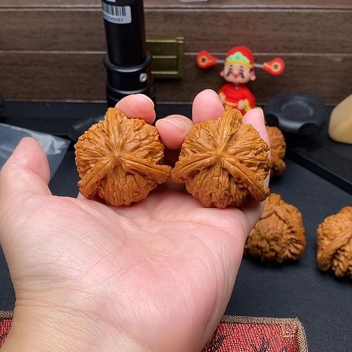 快***二把件文玩核桃白奔
