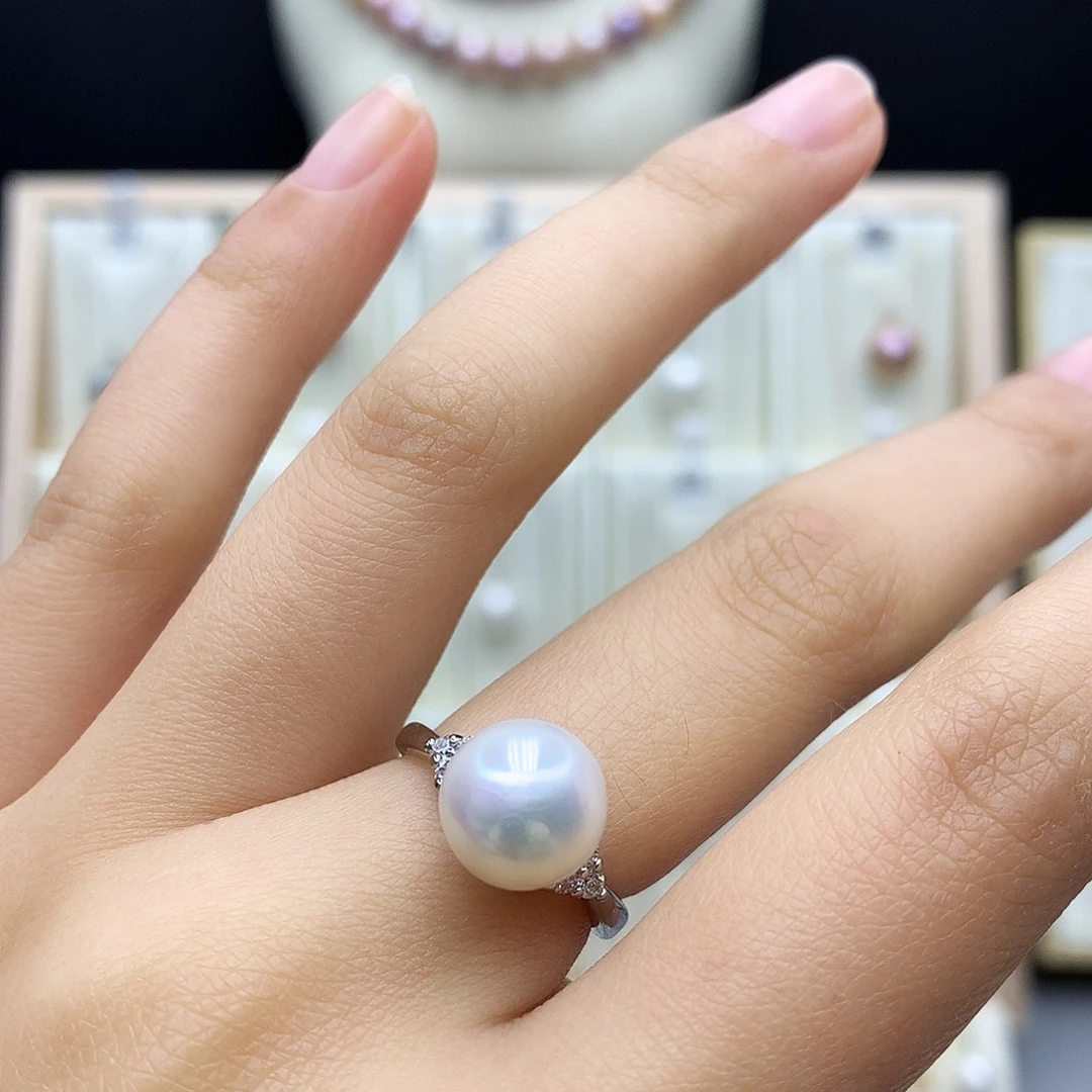 合金淡水珍珠颈饰