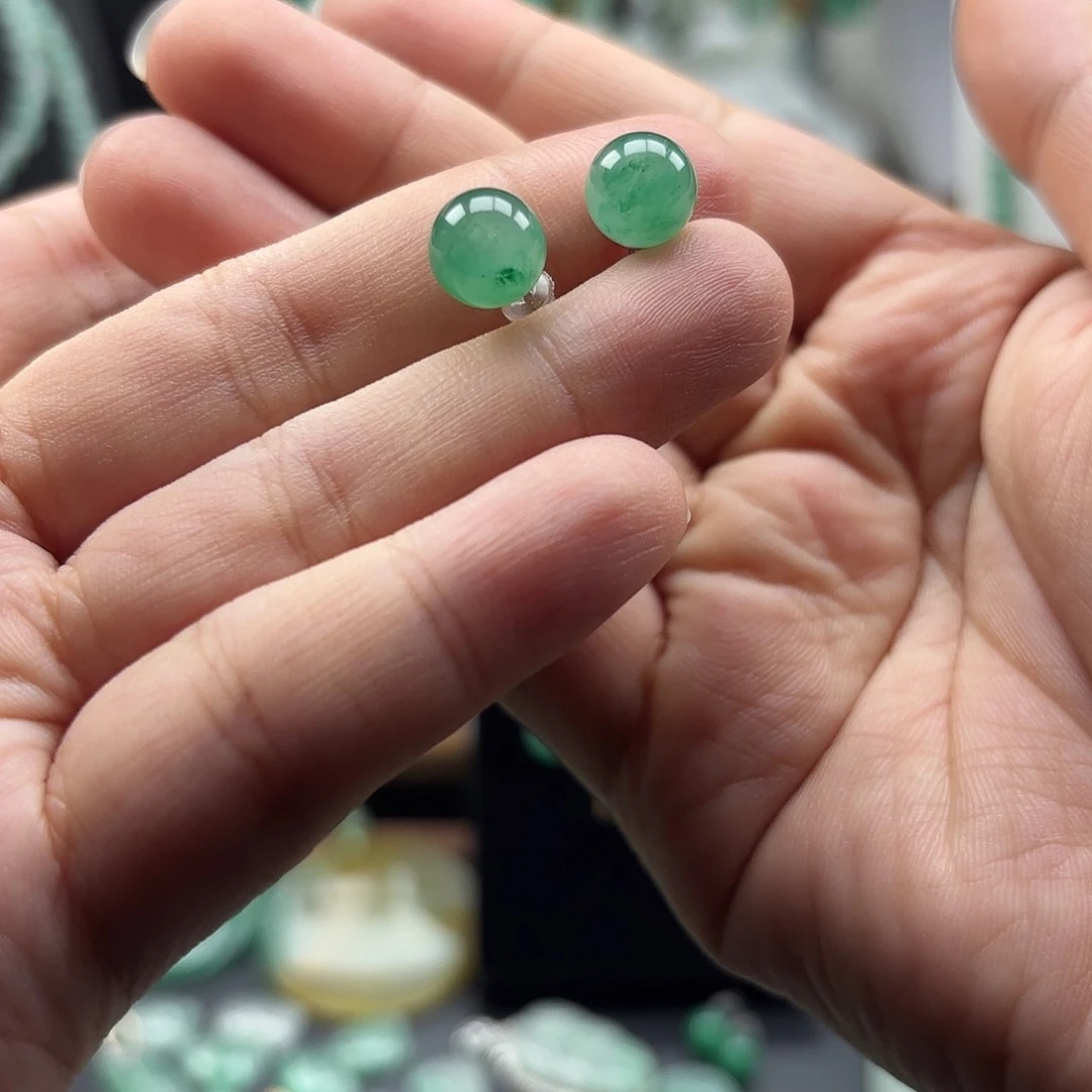 石英质玉银S925镶嵌耳钉