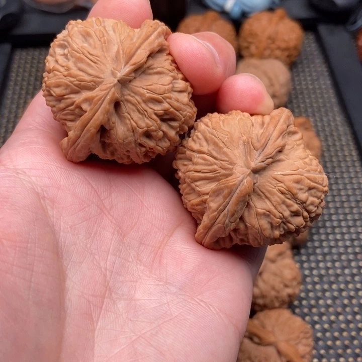 吊坠文玩核桃白狮子