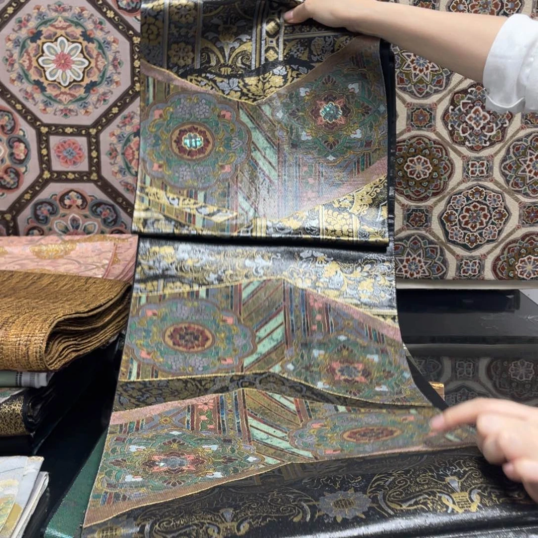 刺绣唐锦西阵织正绢面料 织螺钿