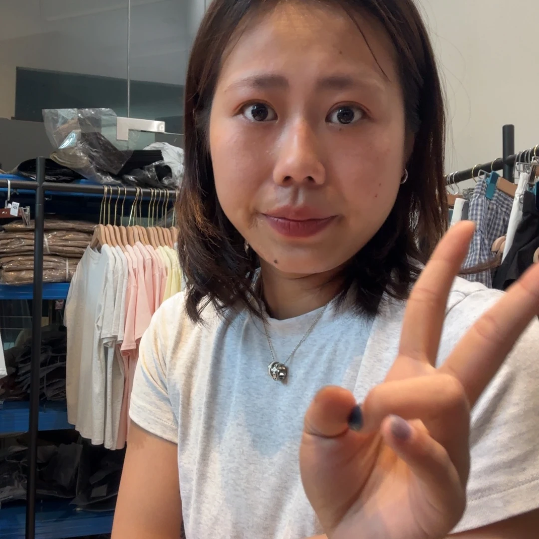 16的衣服哈哈哈哈哈