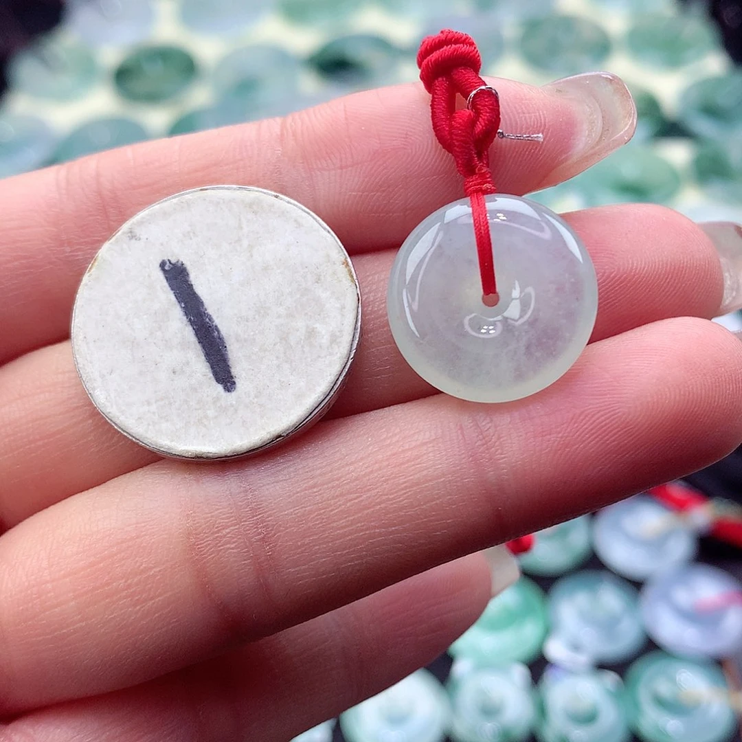 翡翠颈饰未镶嵌2尺寸17.4-5.4