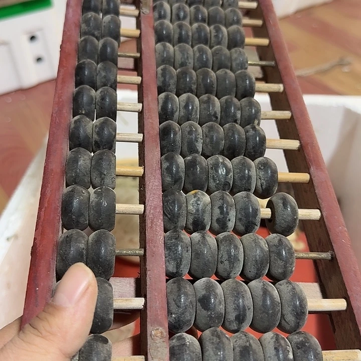 红***虎扇子把b个vv不好哈哈哈哈哈哈