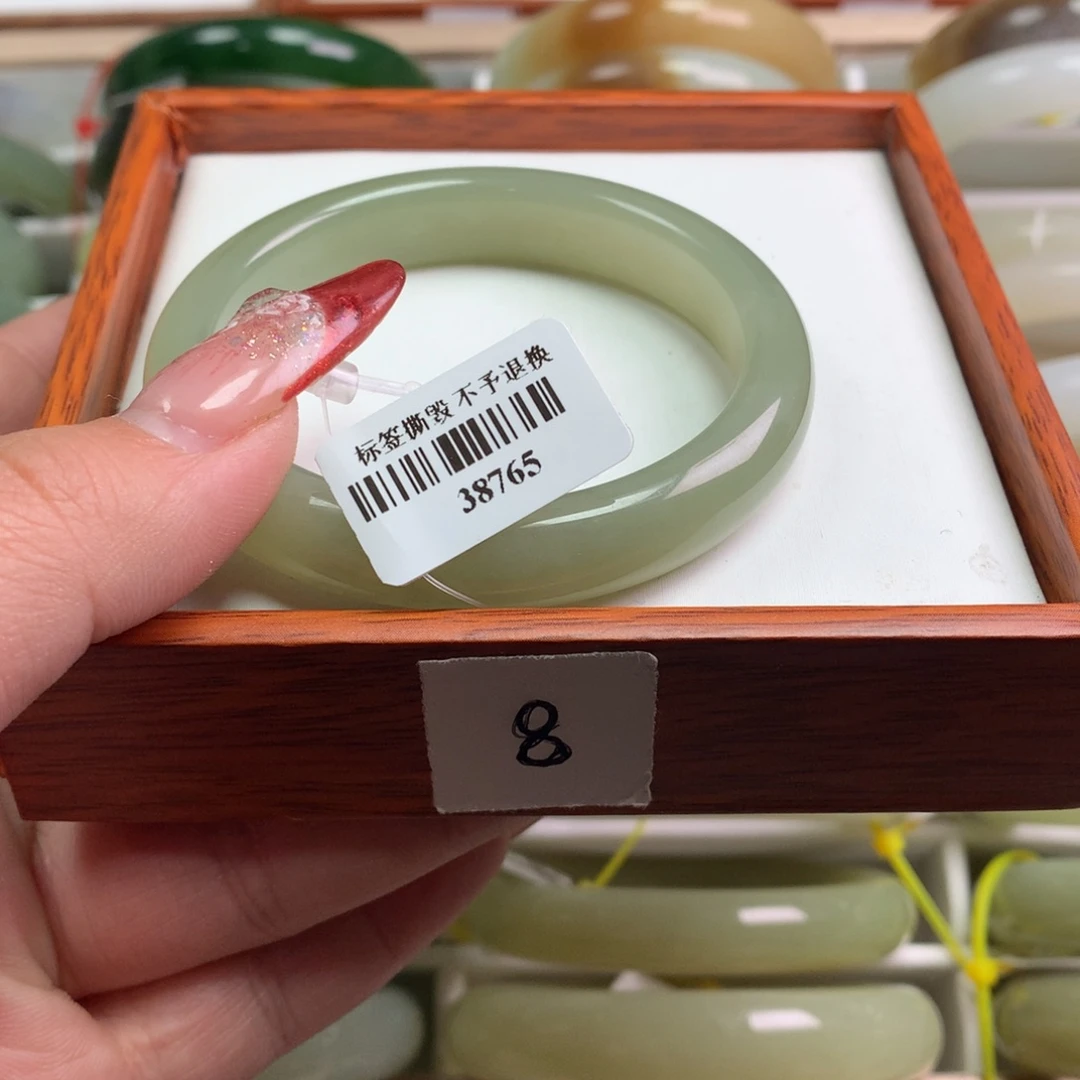 和田玉手镯未镶嵌52