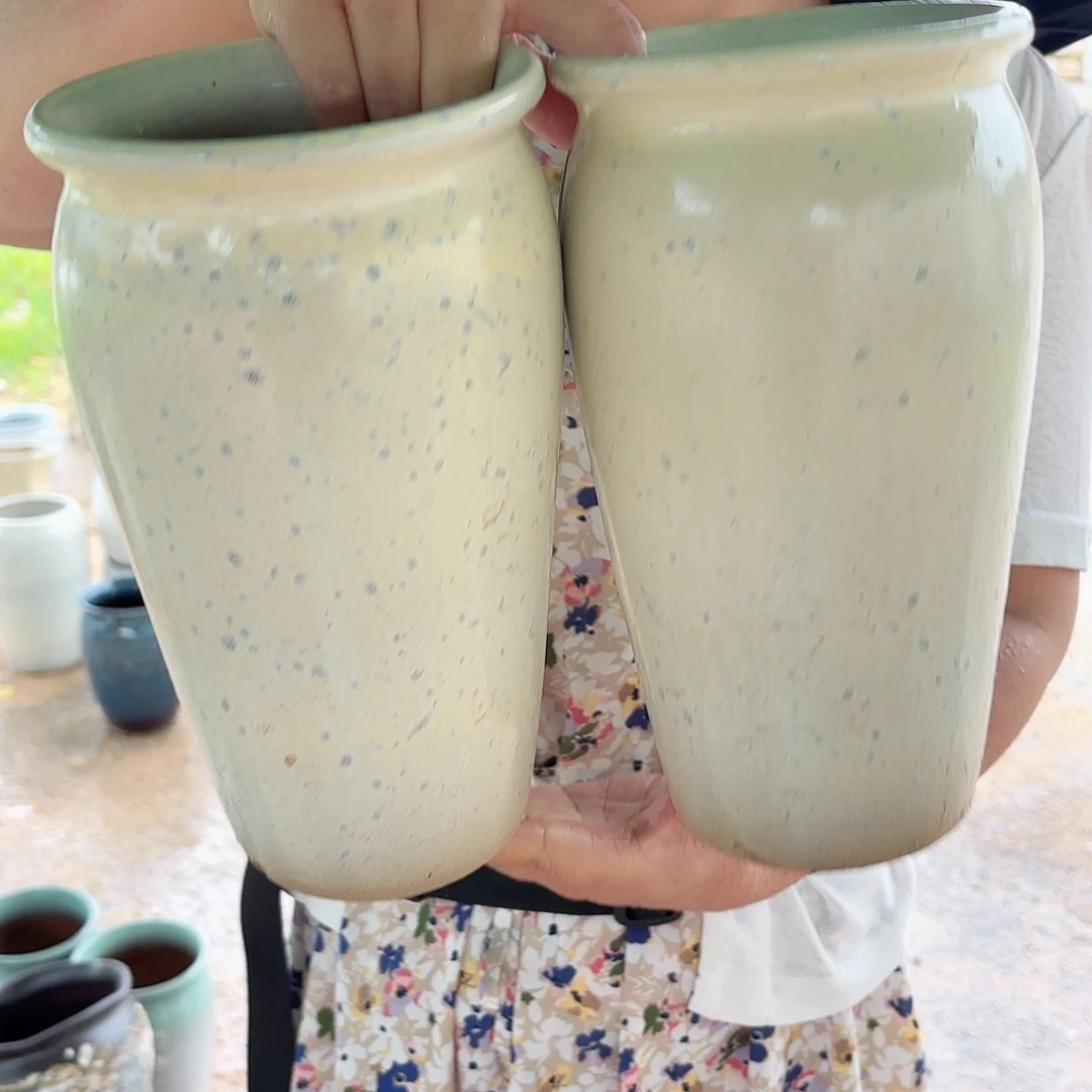 紫砂花盆白两个口径13高24