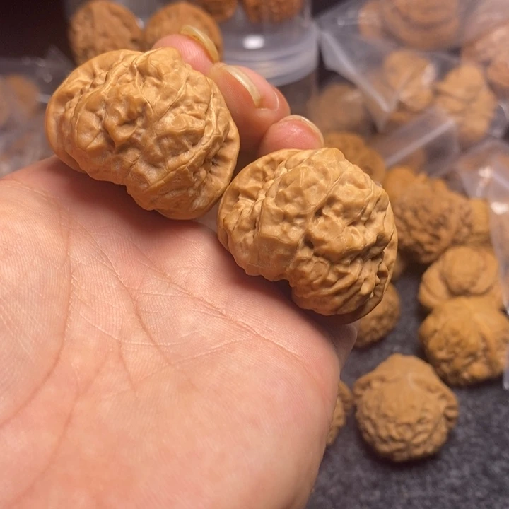 吊坠文玩核桃40全品蛤蟆头