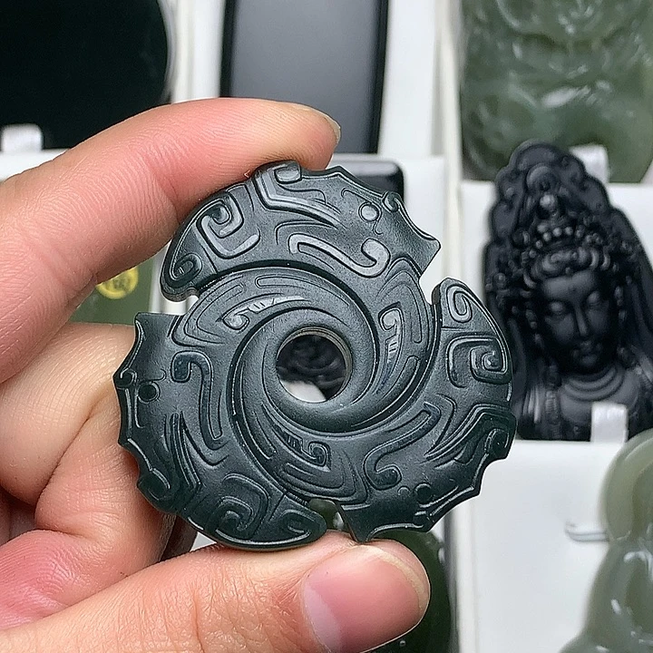 和田玉（青玉）未镶嵌颈饰