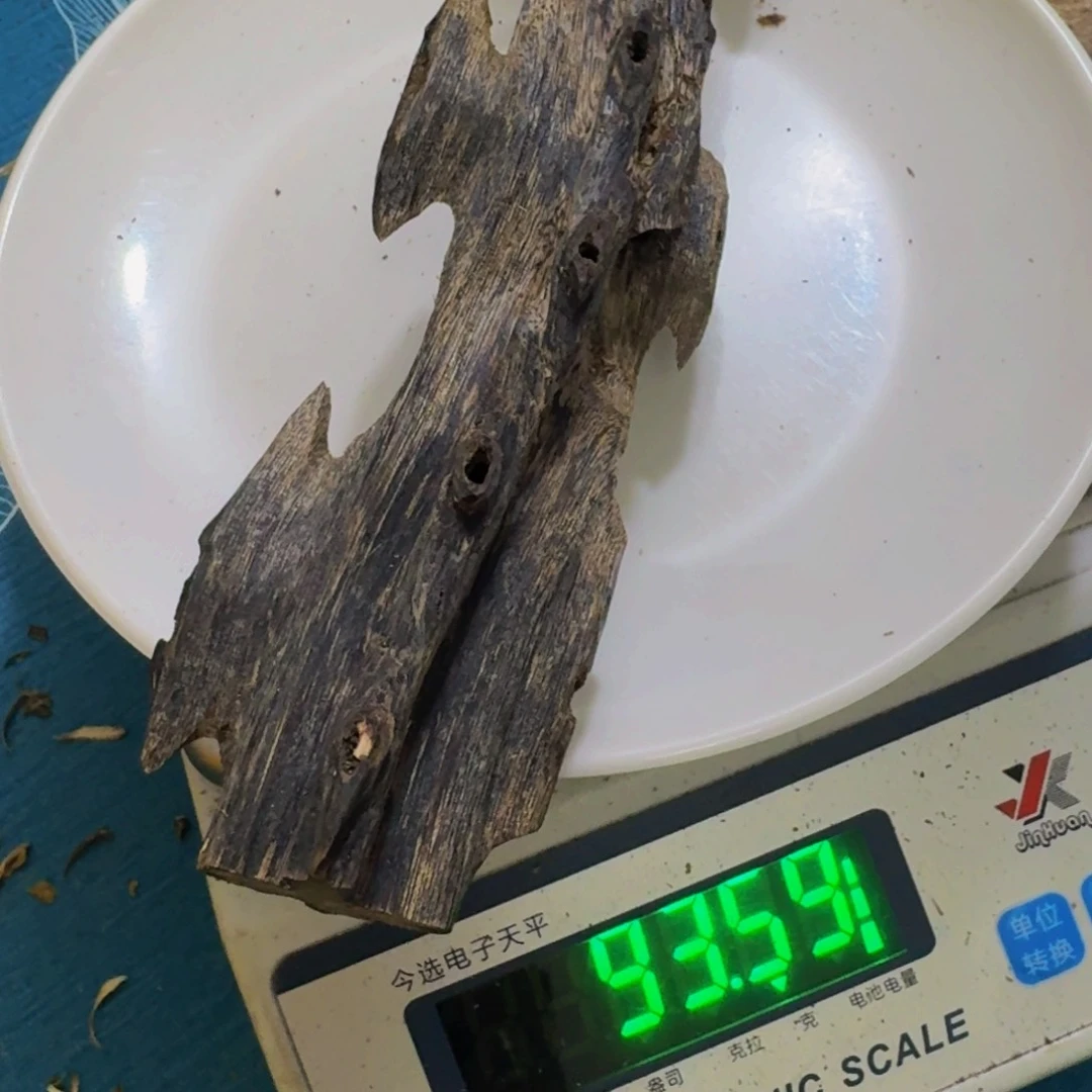 沉香沉香碎屑永*棋楠沉香透顶绿老料93