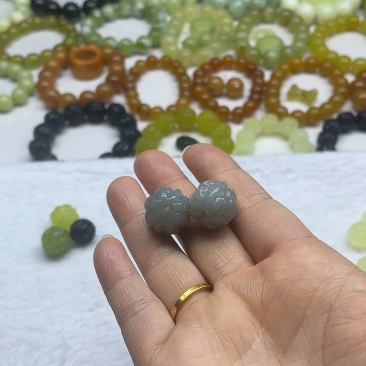 蛇纹石玉手串未镶嵌叶*可