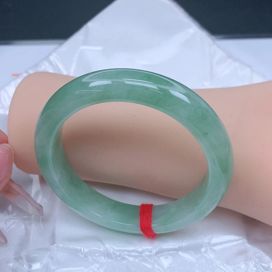 【闪购商品】未镶嵌手镯翡翠，54