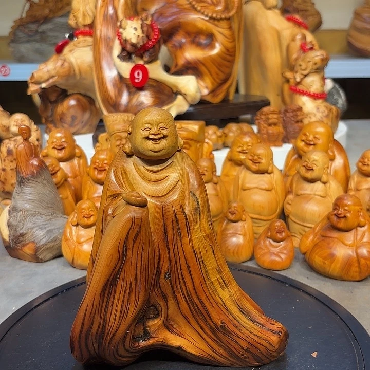 柏木太行崖柏弥勒佛