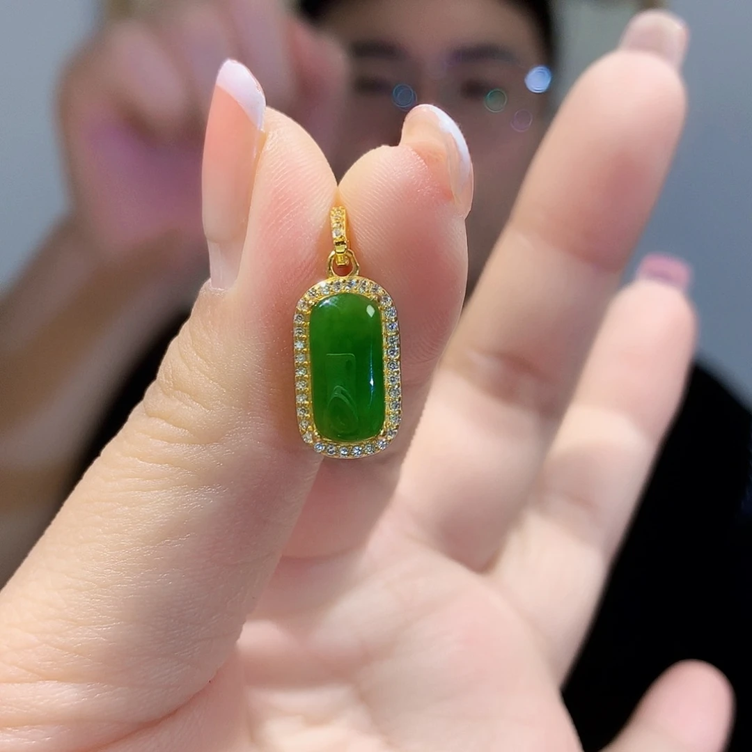 和田玉（碧玉）颈饰银S925镀金镶嵌