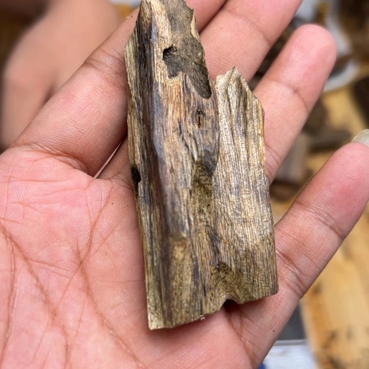 沉香沉香碎屑11克