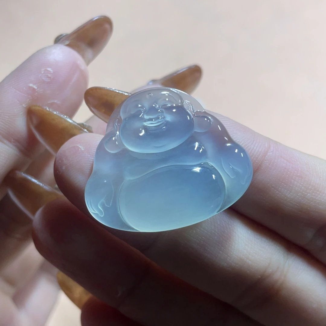 翡翠颈饰未镶嵌佛公