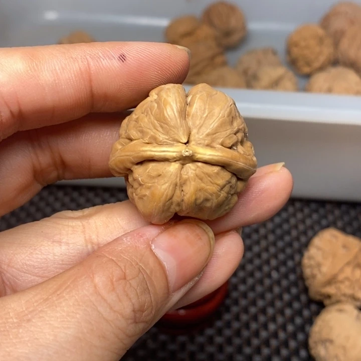 飞***觉吊坠文玩核桃文玩核桃异形单只
