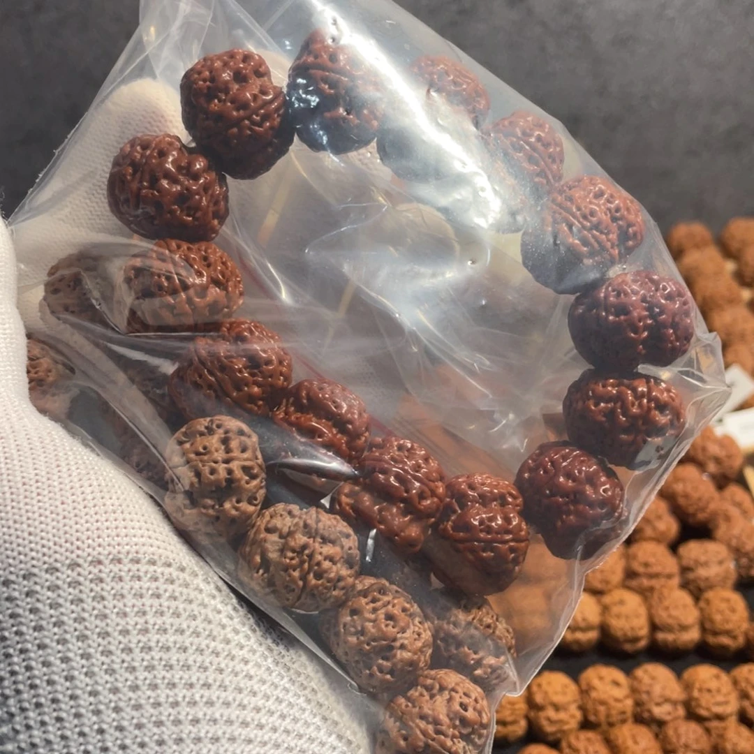 龙***哥金刚菩提手串粗筋梅花