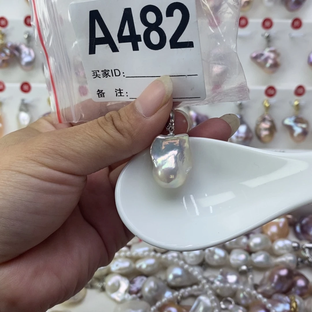 淡水珍珠银S925镶嵌颈饰