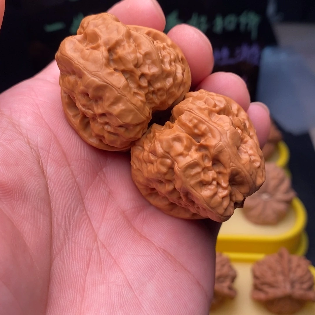 吊坠桃核三角蛙尺寸39
