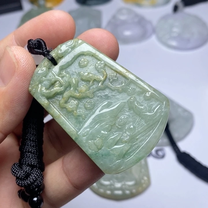 颈饰未镶嵌翡翠翡翠