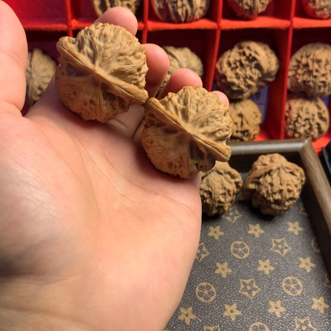 吊坠文玩核桃42宫灯588
