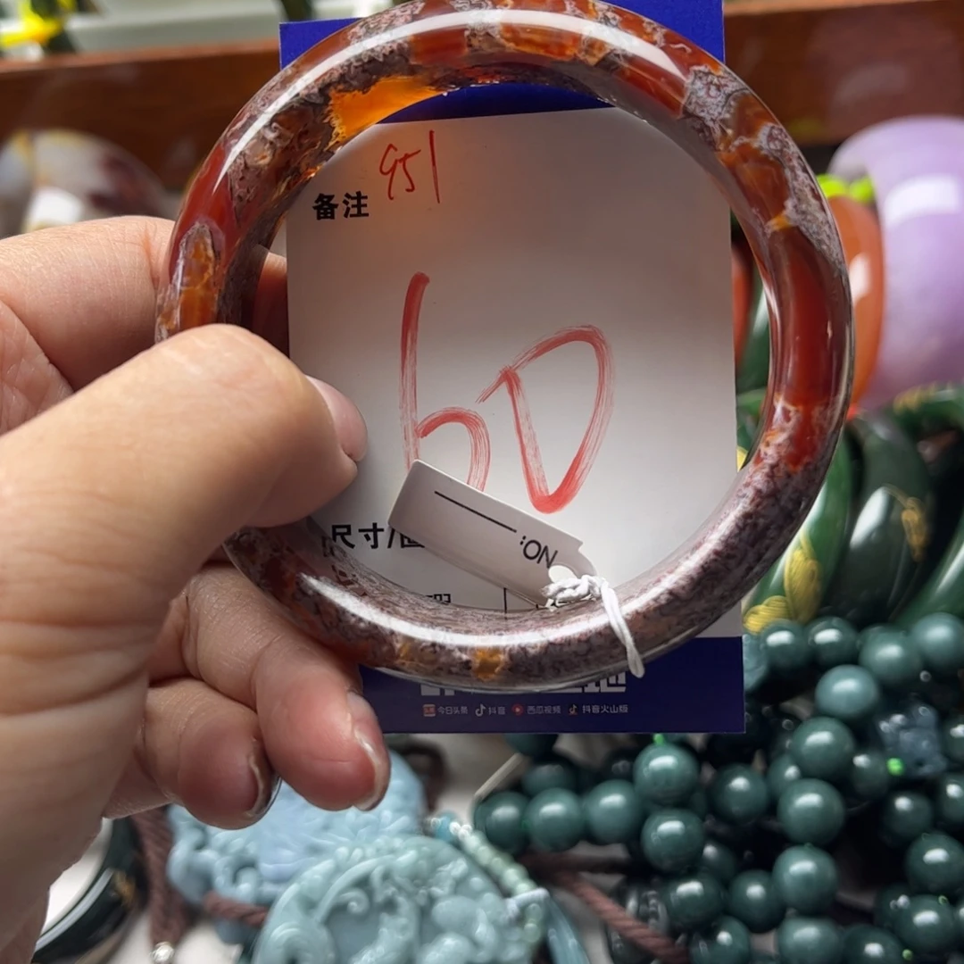 ༇***༻玛瑙/玉髓未镶嵌手镯