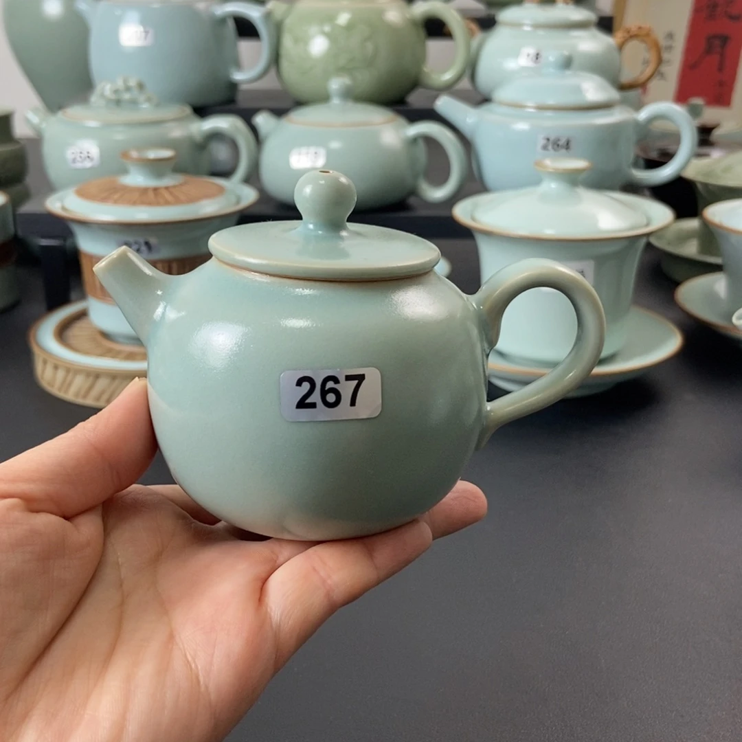 仿古釉水平安壶微瑕