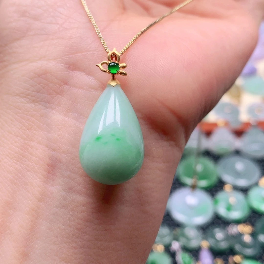 翡翠18K金镶嵌吊坠(不含链)