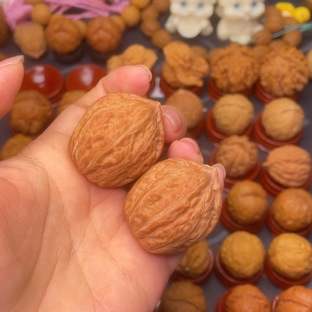 寒***哥文玩核桃把件草莓