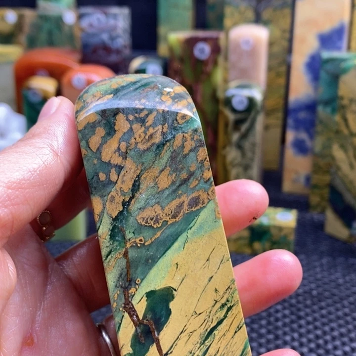 青田石惠***?青田石印章石