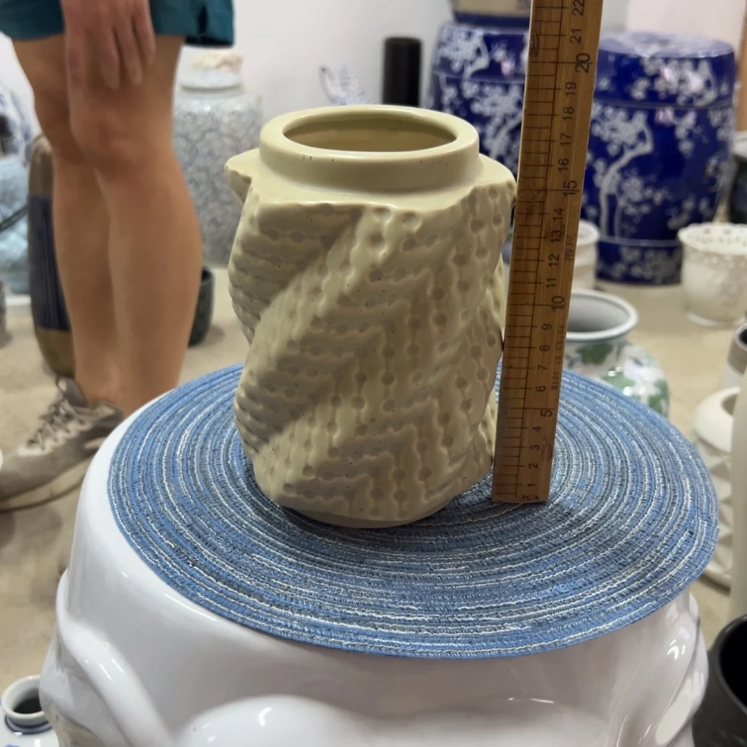 微瑕青花瓷器值得厚爱