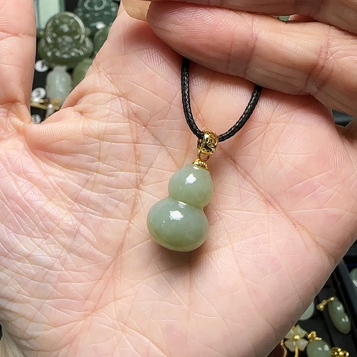 颈饰银S925镶嵌和田玉